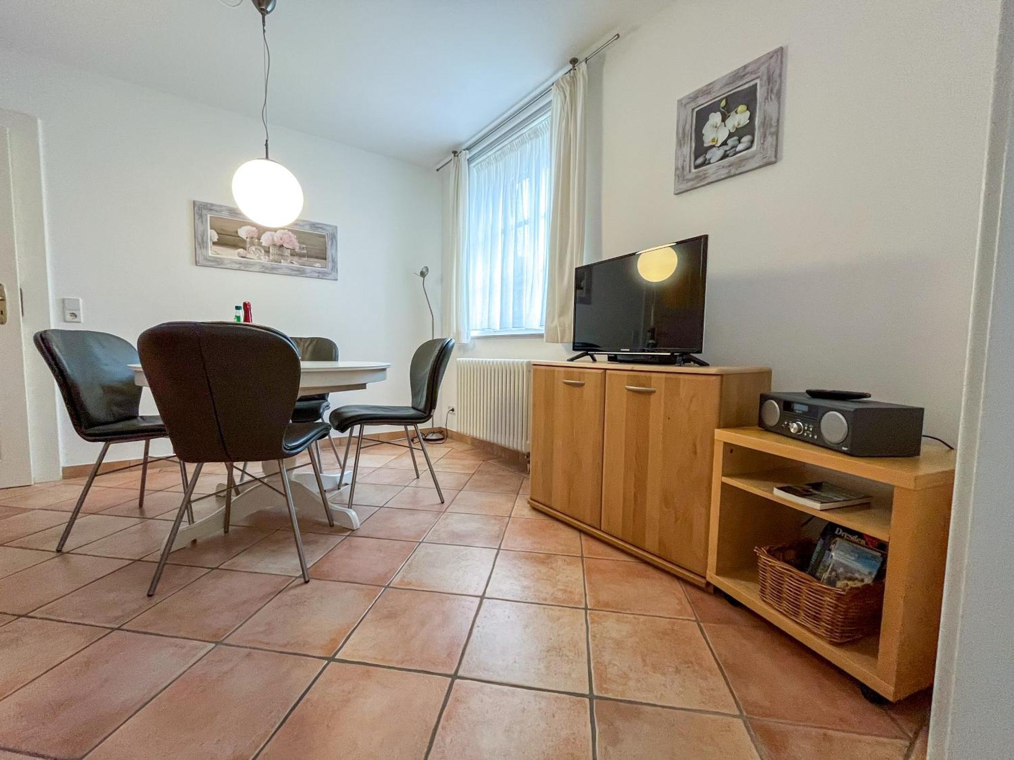 Wohnperle Elbtal - Dresden Erleben Und Geniessen Apartment Exterior foto